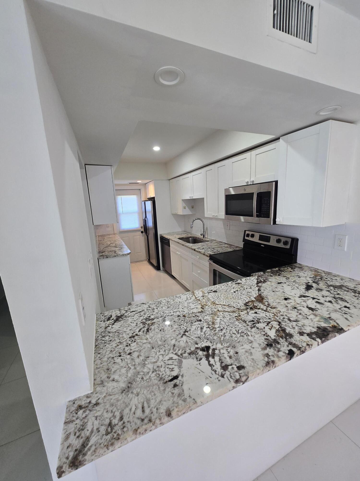 4083 CORAL SPRINGS Drive — Photo 4