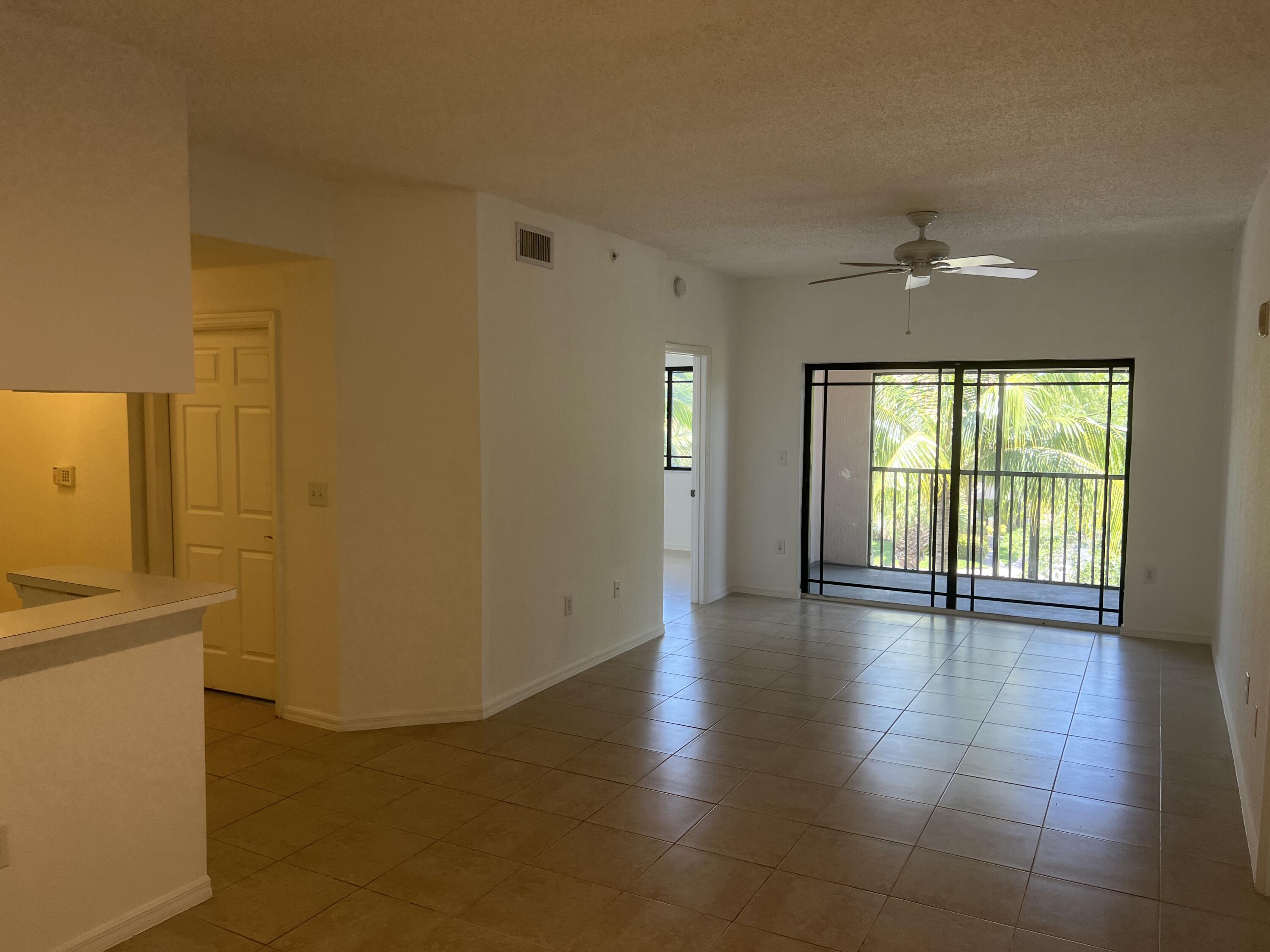 2812 GRANDE Parkway # 301, Palm Beach Gardens FL 33410