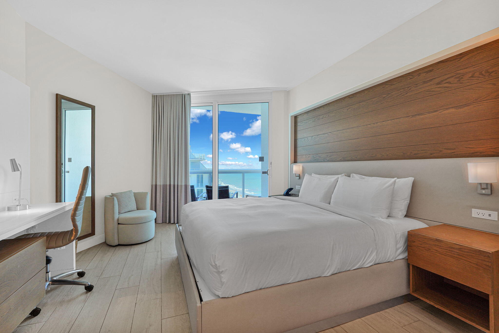 505 N Fort Lauderdale Beach Boulevard # 2314 — Photo 2
