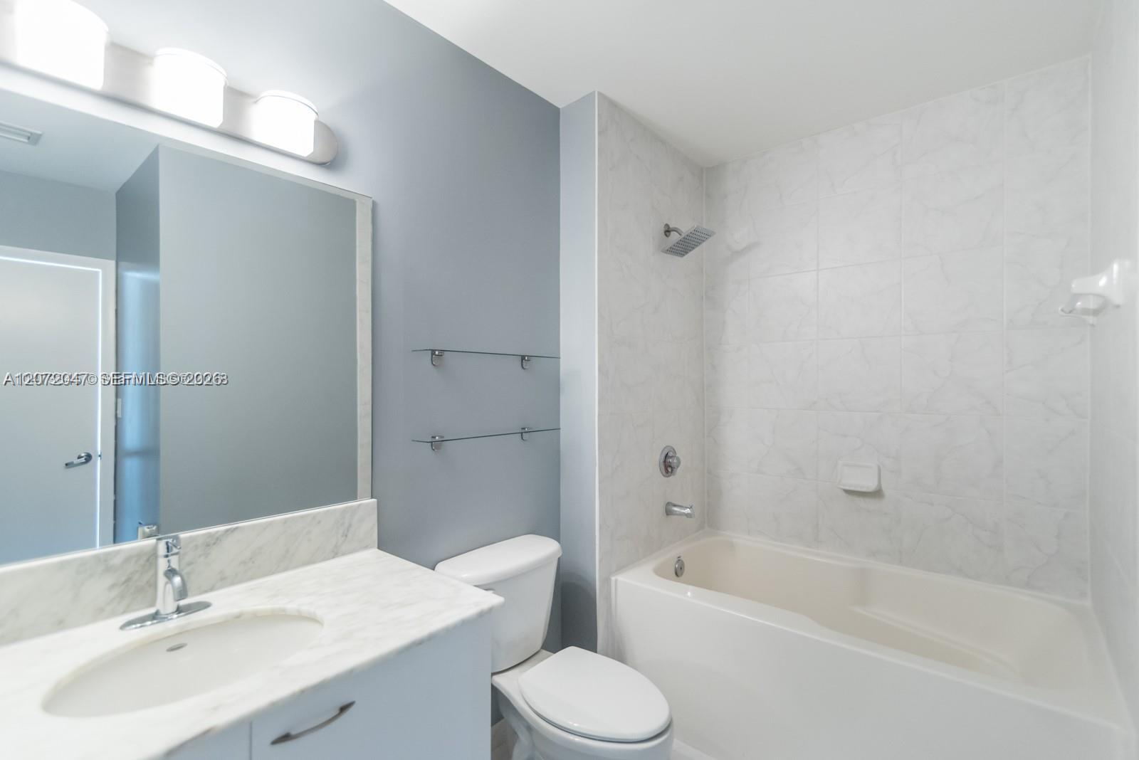 133 NE 2nd Ave # 2808 — Photo 4