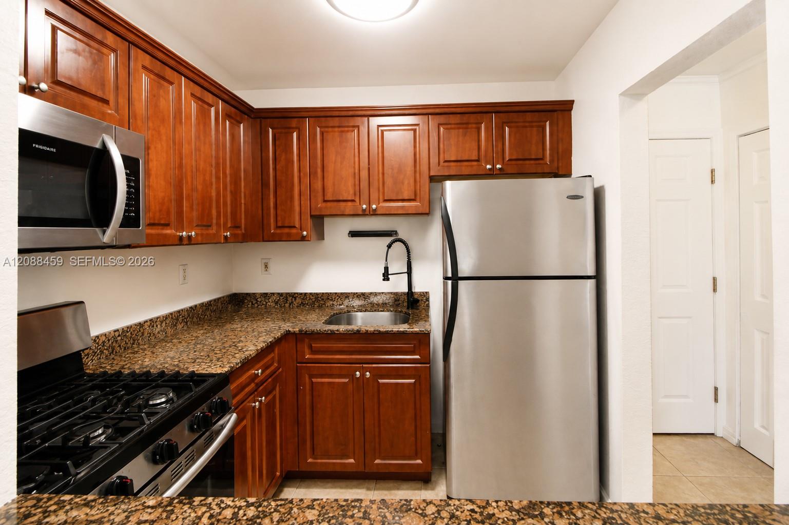 14500 SW 88th Ave # 222 — Photo 5