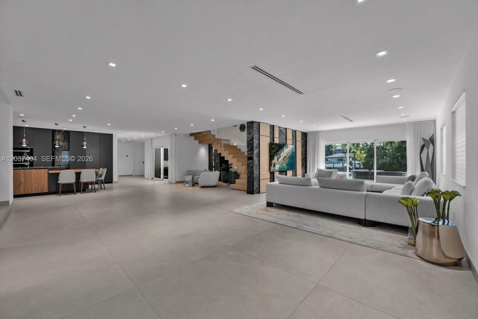 431 Layne Blvd View 6