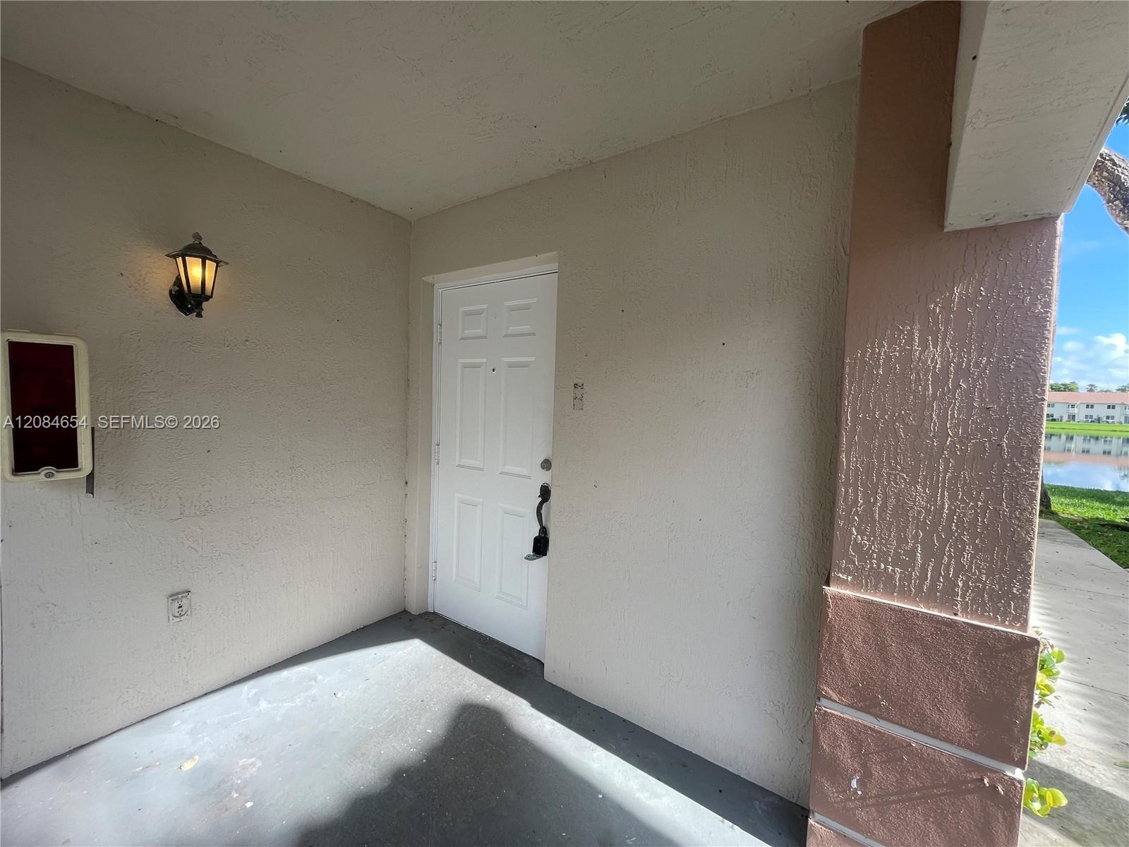1251 SE 31st Ct # 54 — Photo 3