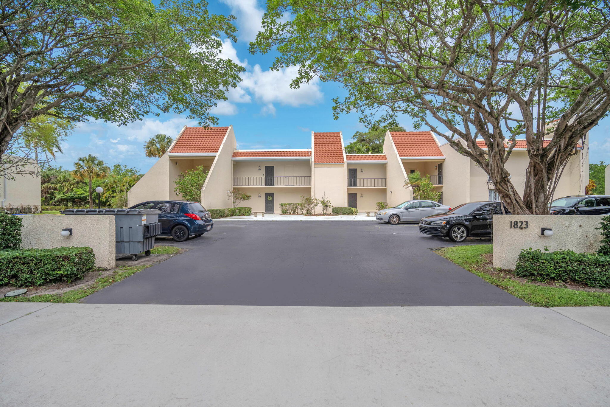 1823 Presidential Way # E101, West Palm Beach FL 33401