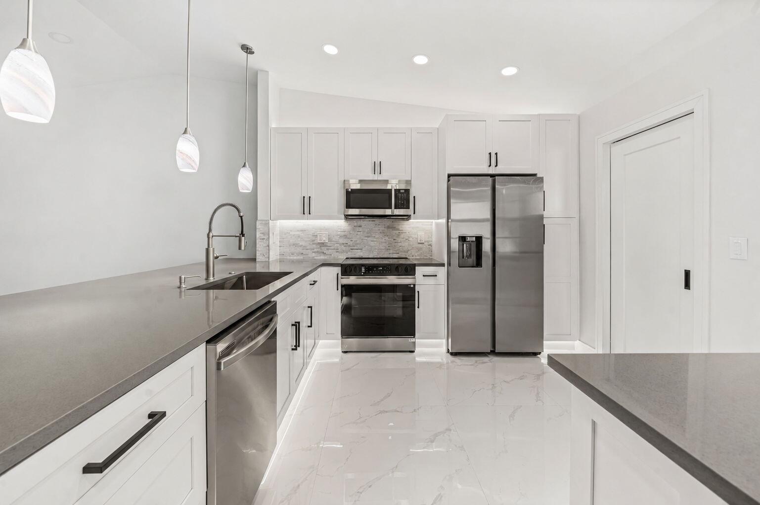6083 MILLINGTON Way # 6083 — Photo 2