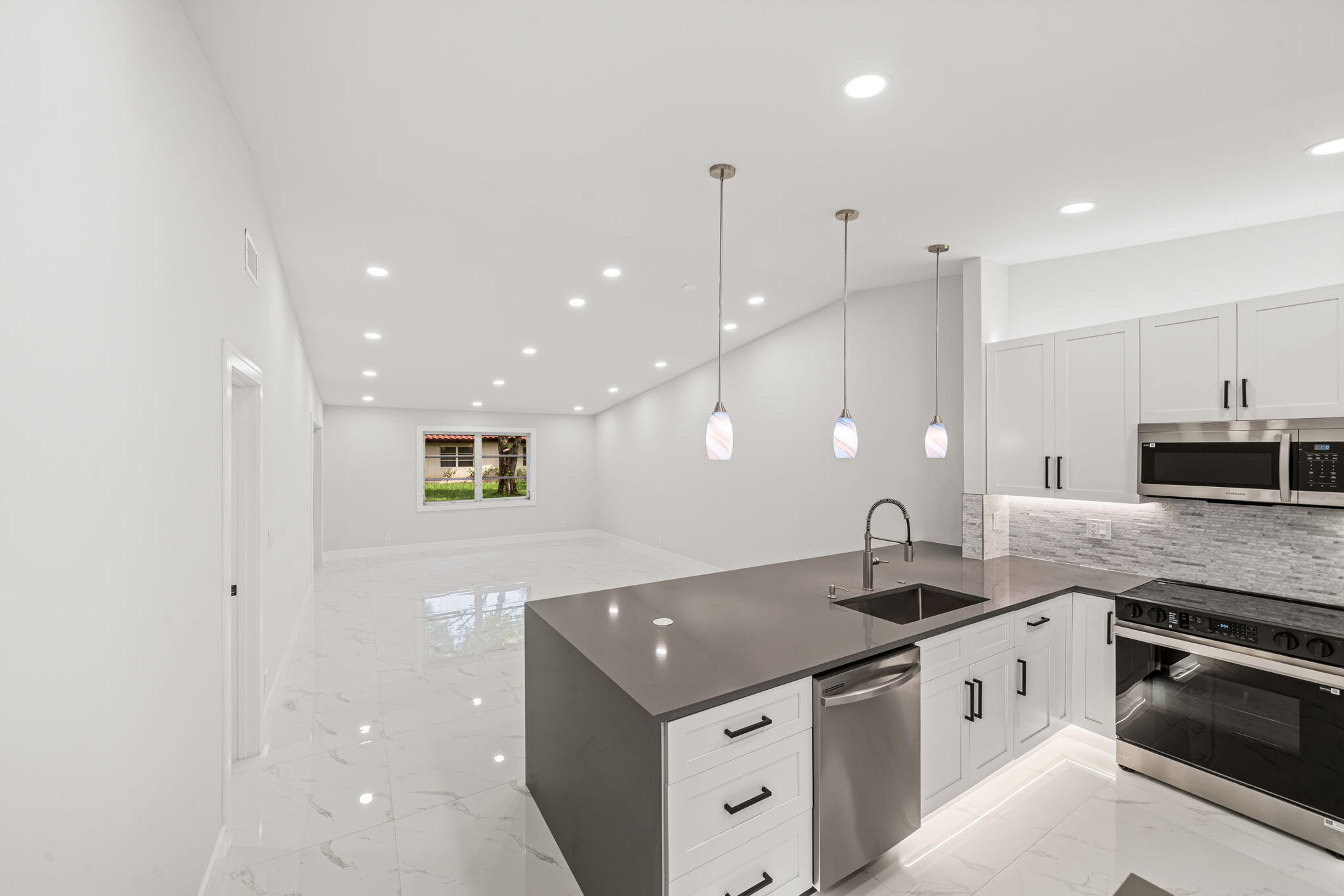 6083 MILLINGTON Way # 6083 — Photo 3