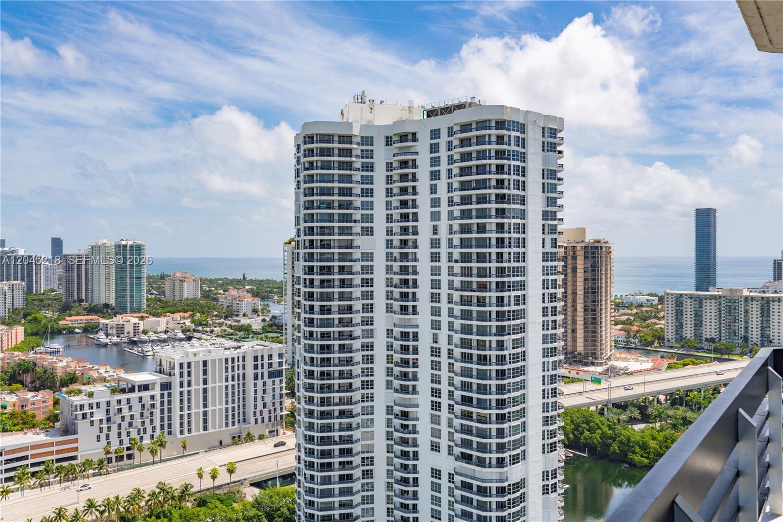 3530 Mystic Pointe Dr # 3206, Aventura FL 33180