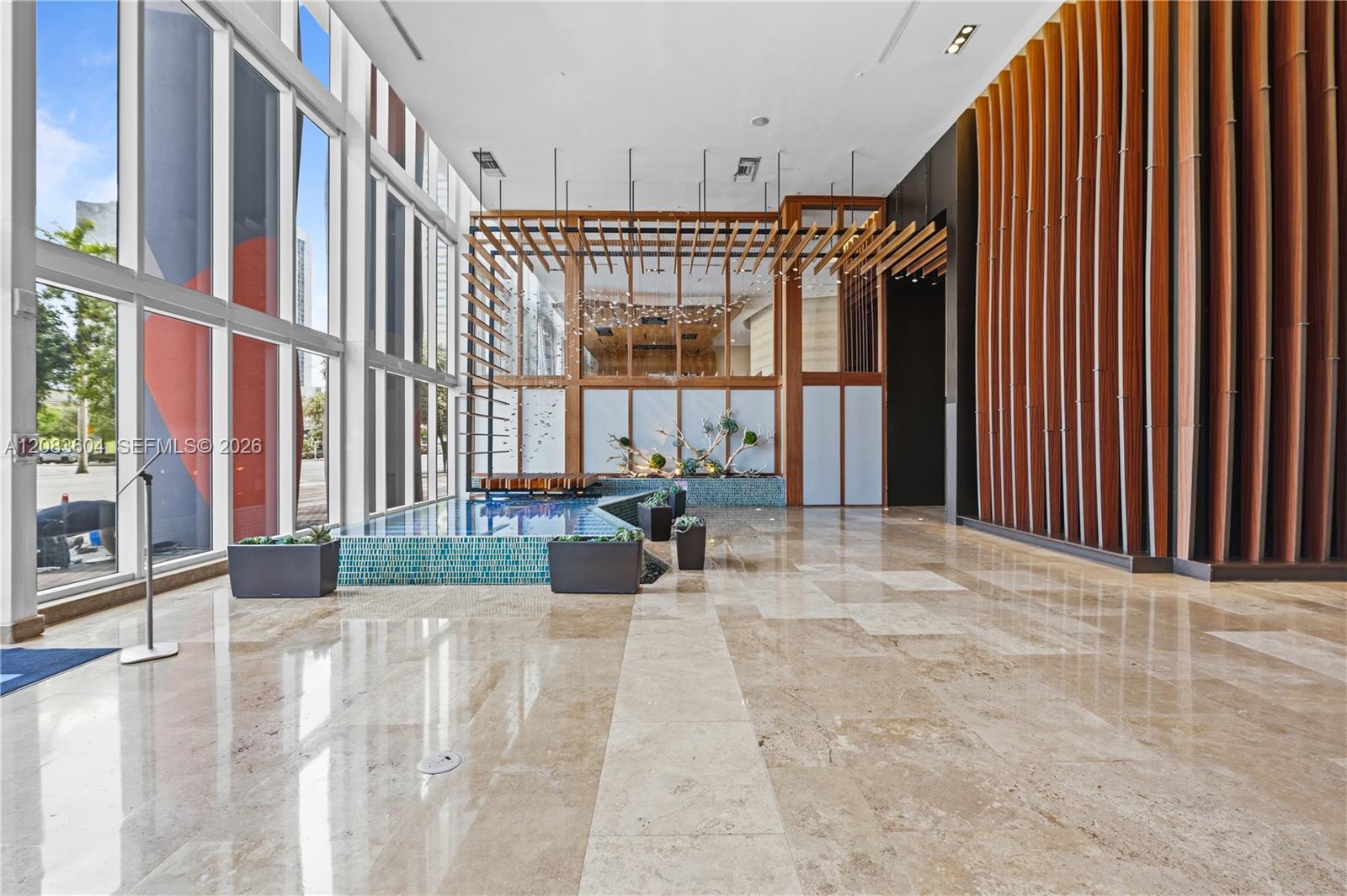 50 BISCAYNE BLVD # 902 — Photo 3