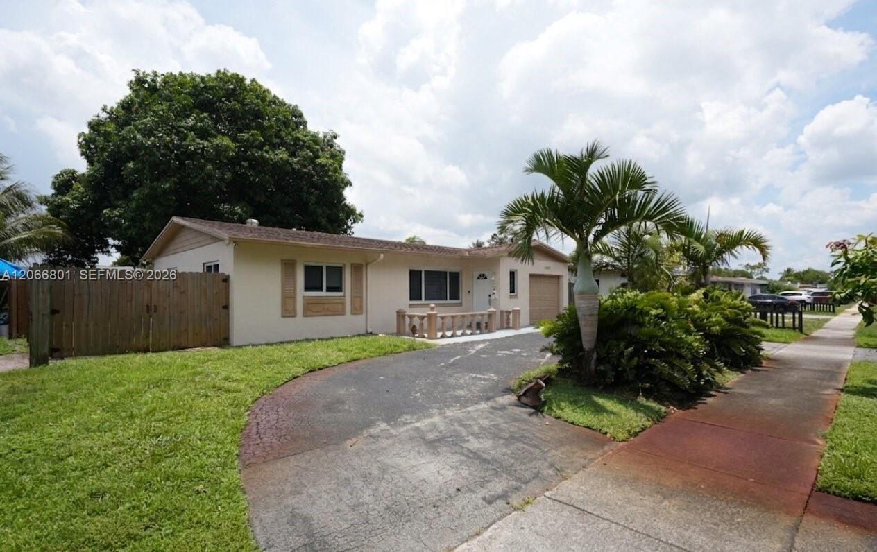 7304 Mckinley St — Photo 2