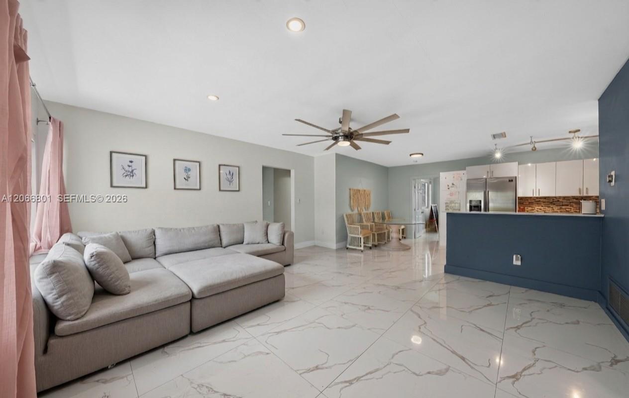 7304 Mckinley St — Photo 3