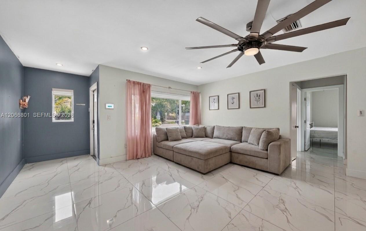 7304 Mckinley St — Photo 4