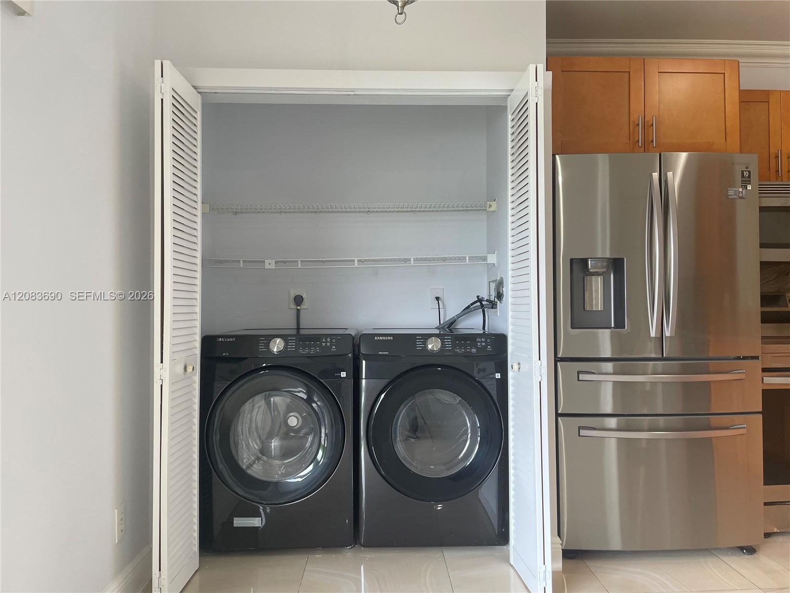 16242 Emerald Cove Rd # 16242 — Photo 3