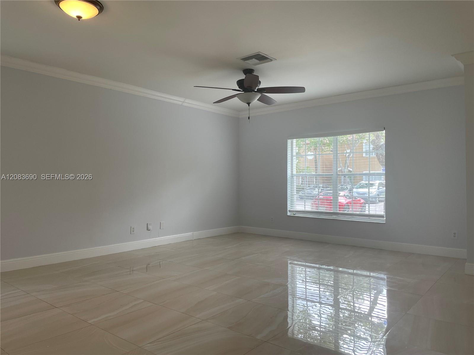 16242 Emerald Cove Rd # 16242 — Photo 4