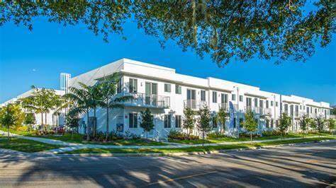 2651 NE 212th Terrace # 107, Miami FL 33180