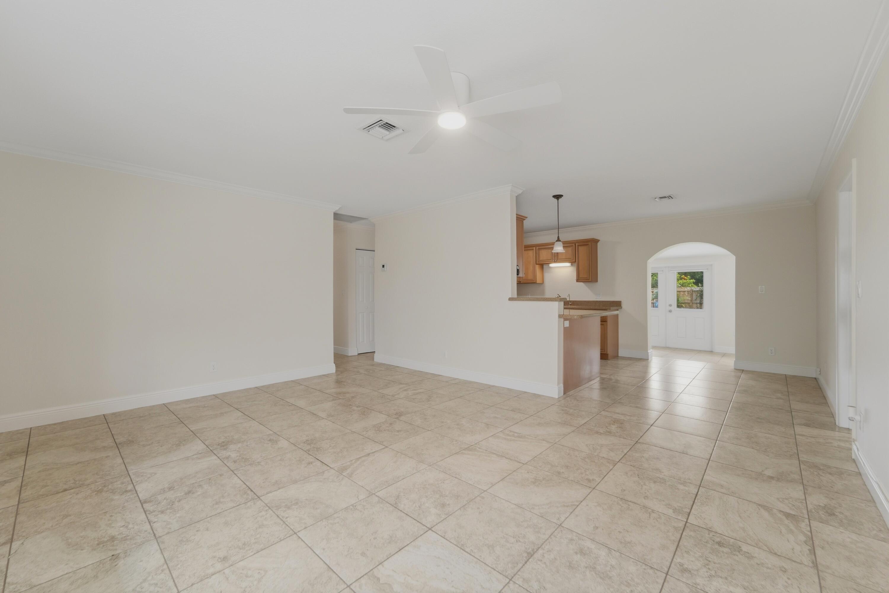 18966 SE Southgate Drive — Photo 5