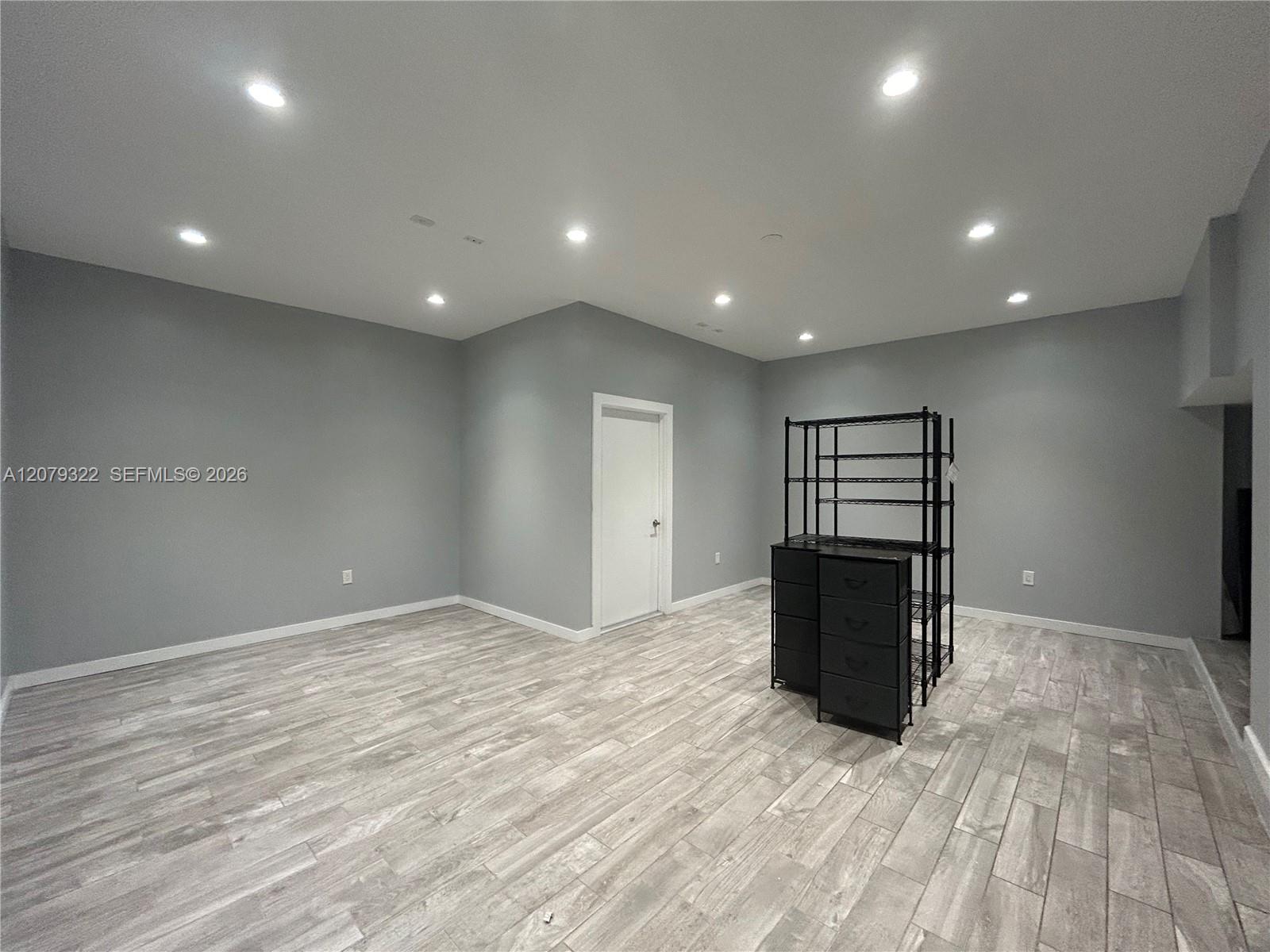 181 NE 25th Ter # 0 — Photo 4