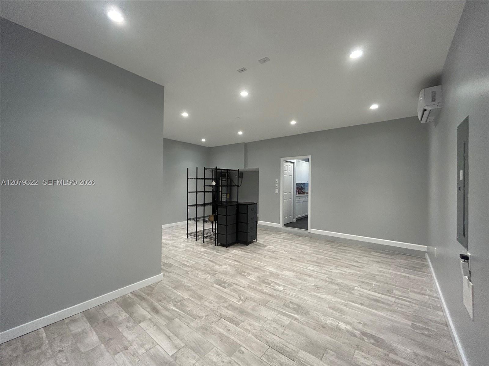 181 NE 25th Ter # 0 — Photo 5