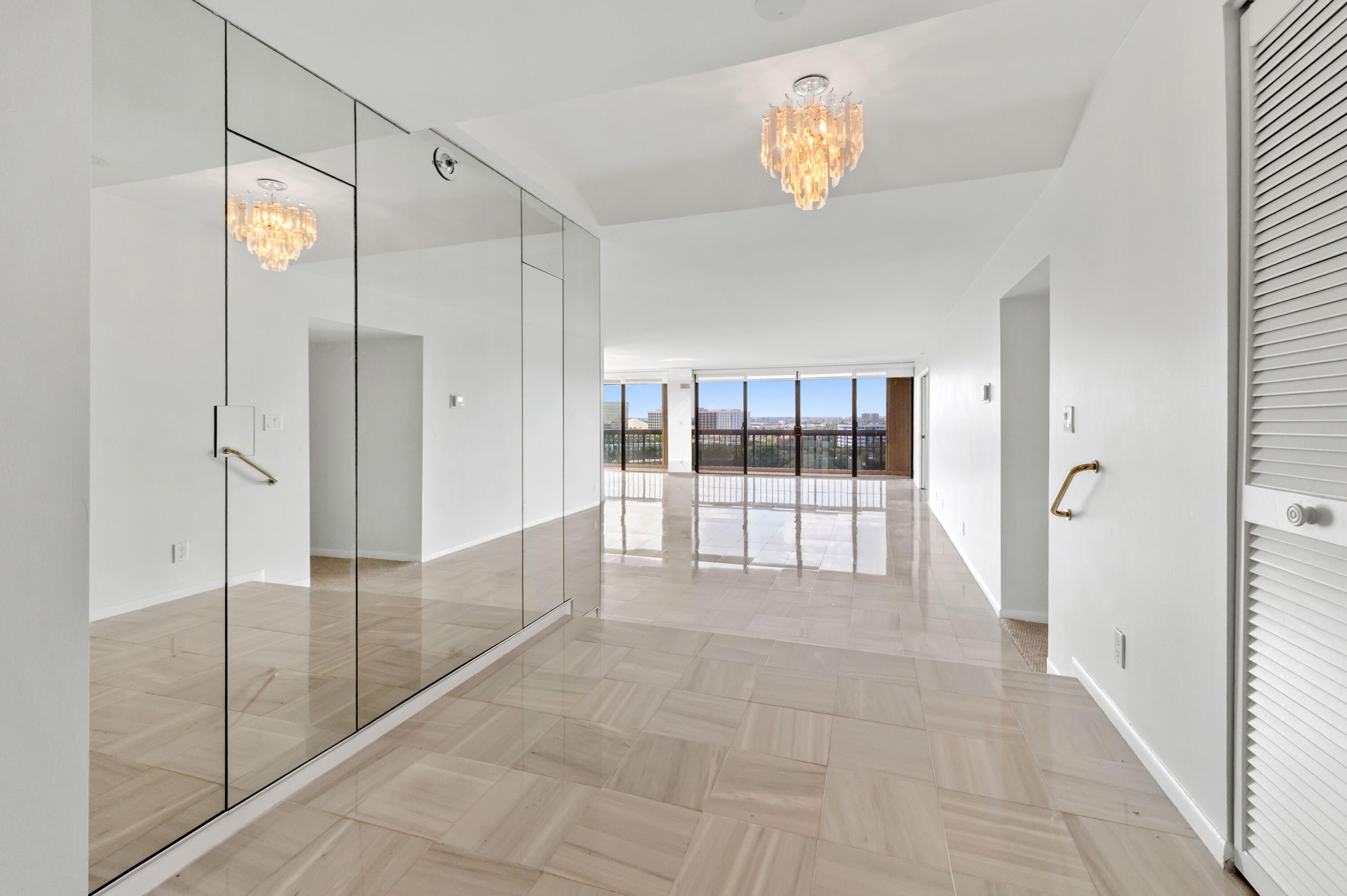 1900 Consulate Place # 1004 — Photo 4