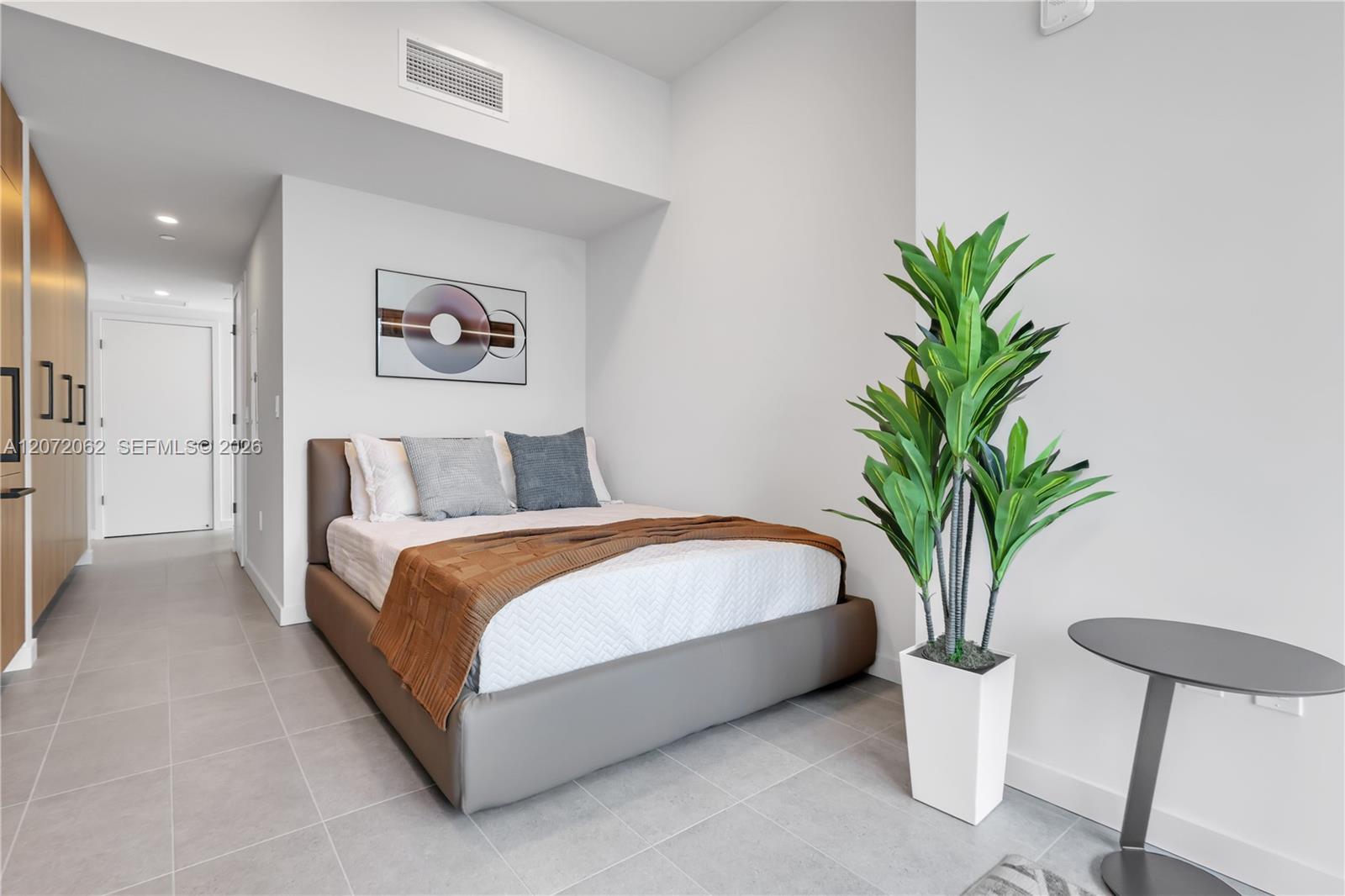 121 NE 5th St # 1101A — Photo 3