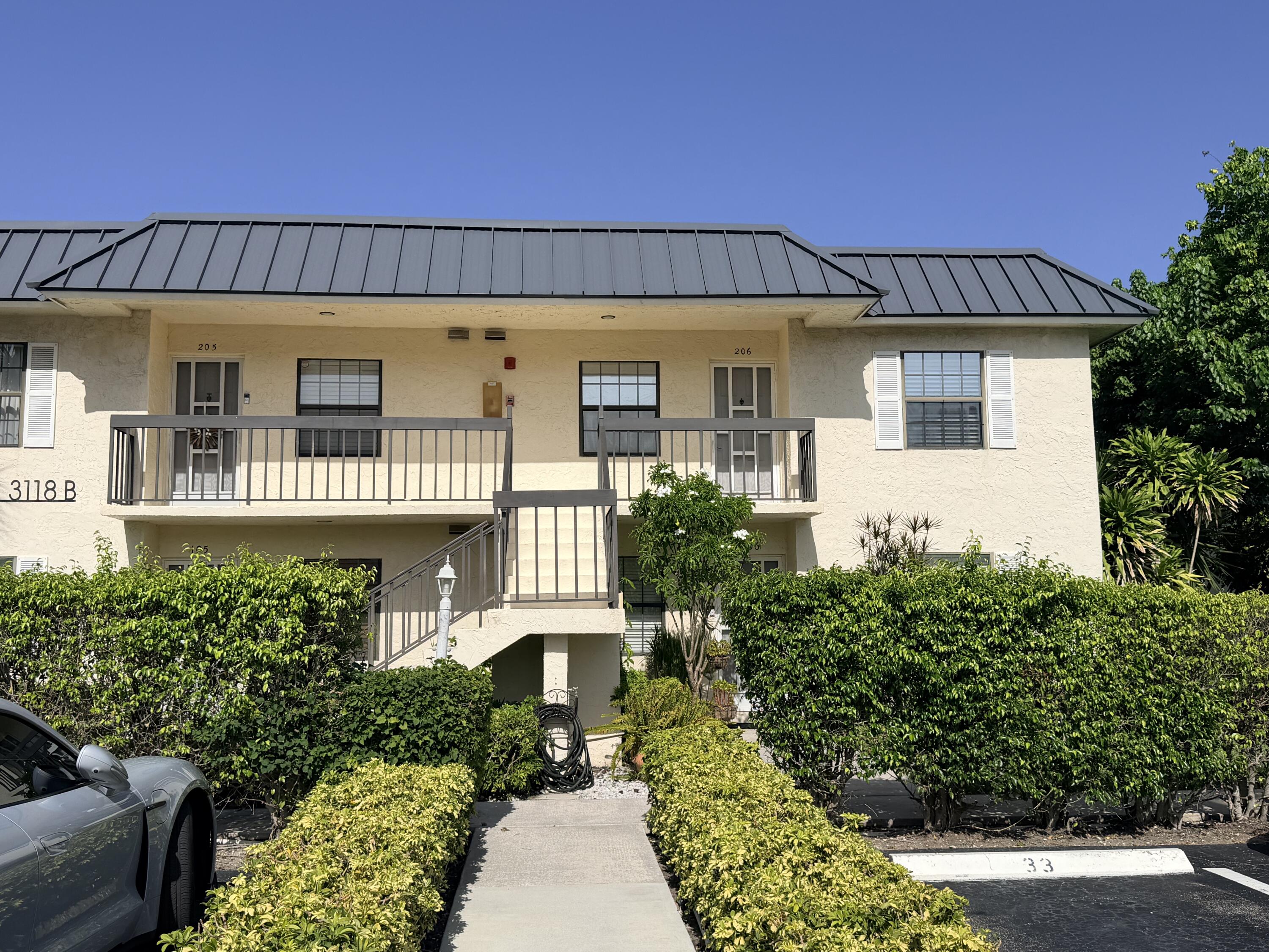 3118 FLORIDA # B — Photo 2
