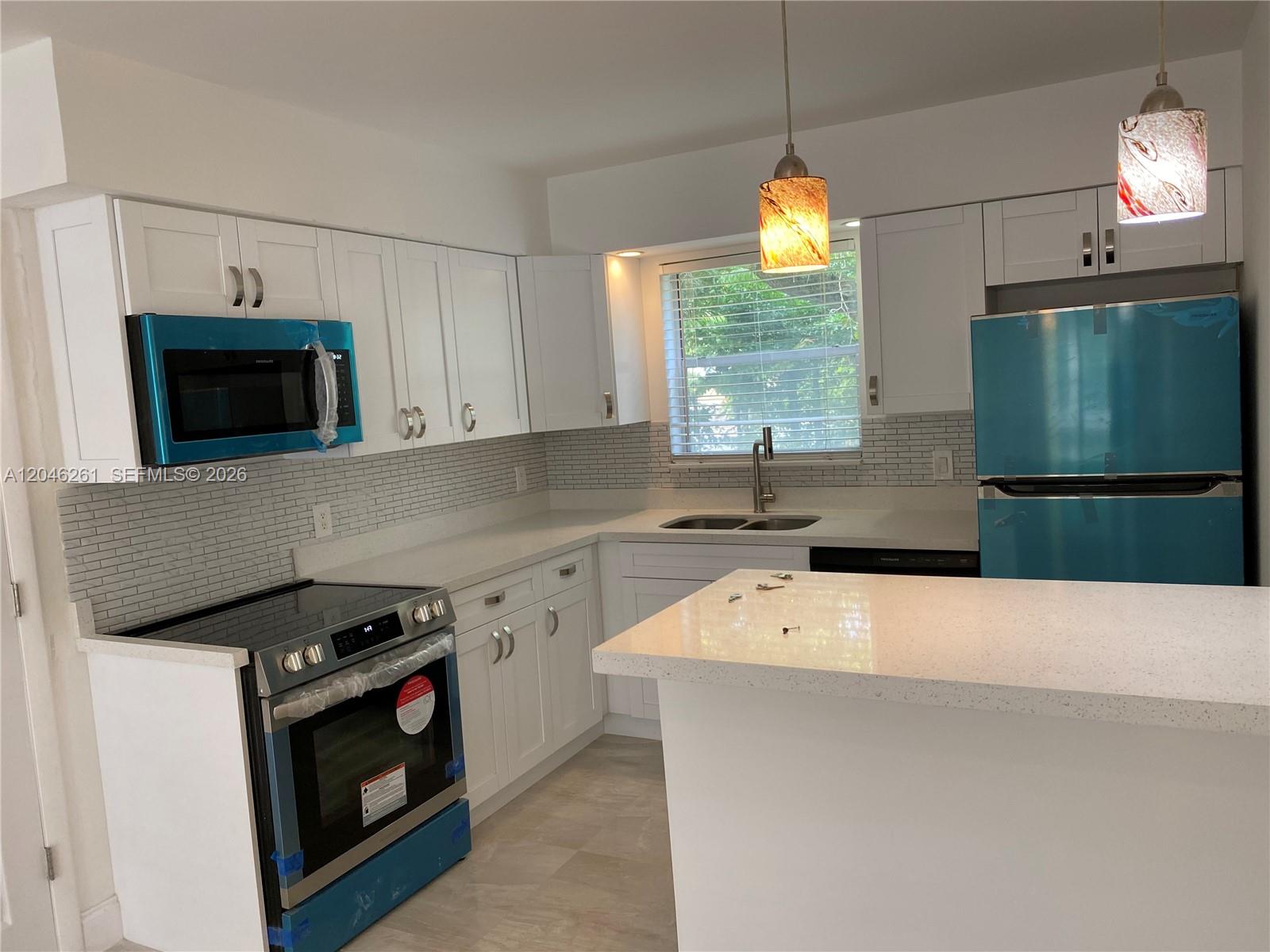 601 SE 5th Ct # 208, Fort Lauderdale FL 33301