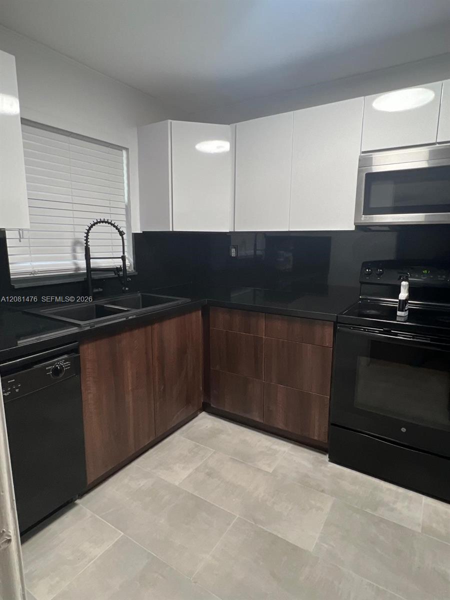 9451 Evergreen Pl # 105 — Photo 5