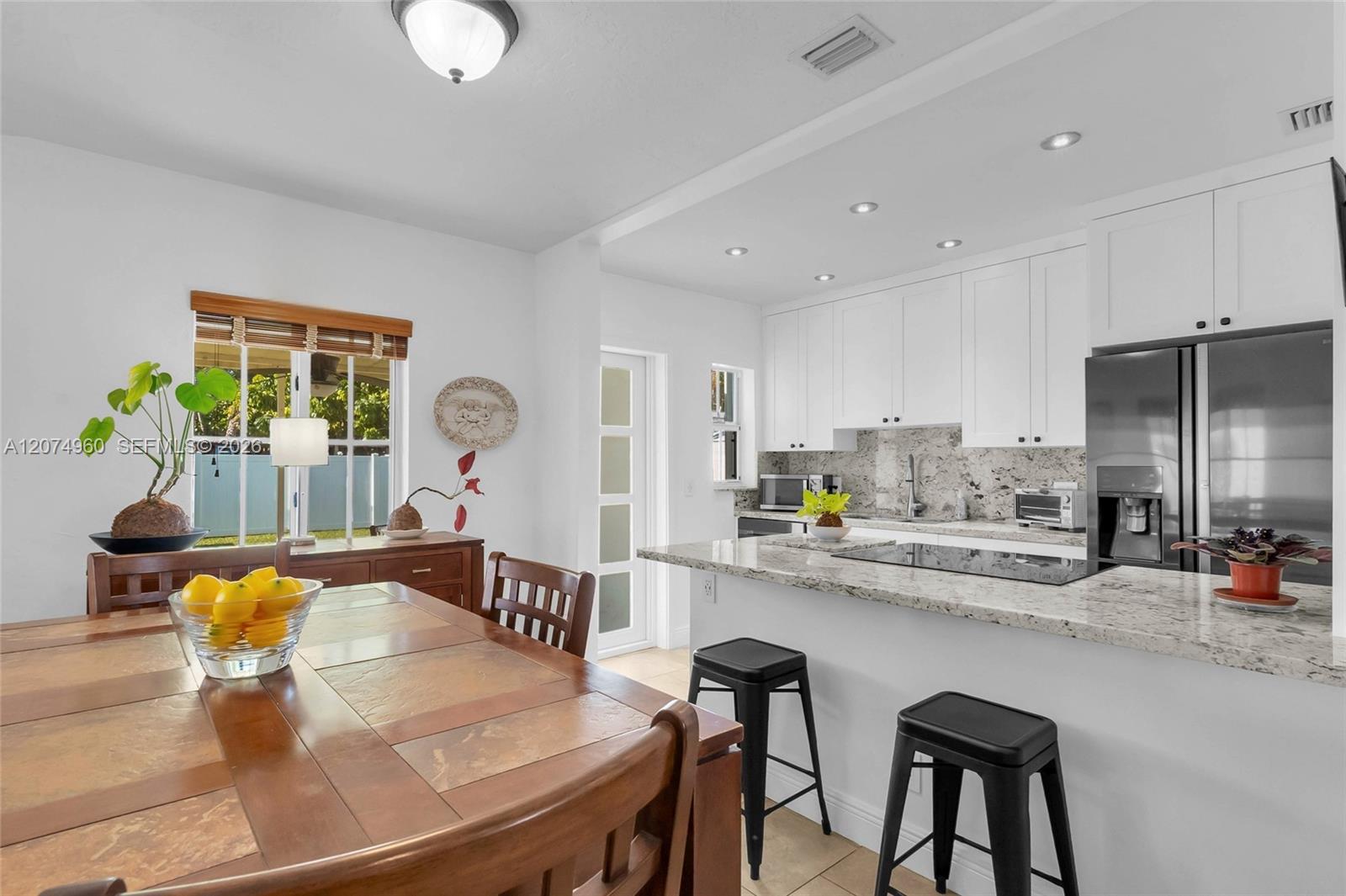 6387 SW 42nd St — Photo 5
