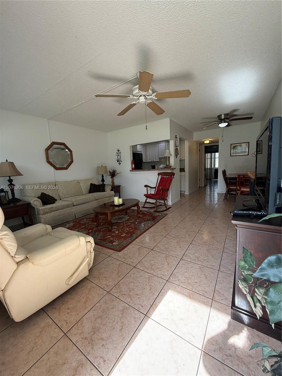 272 Camden L # 272 — Photo 5