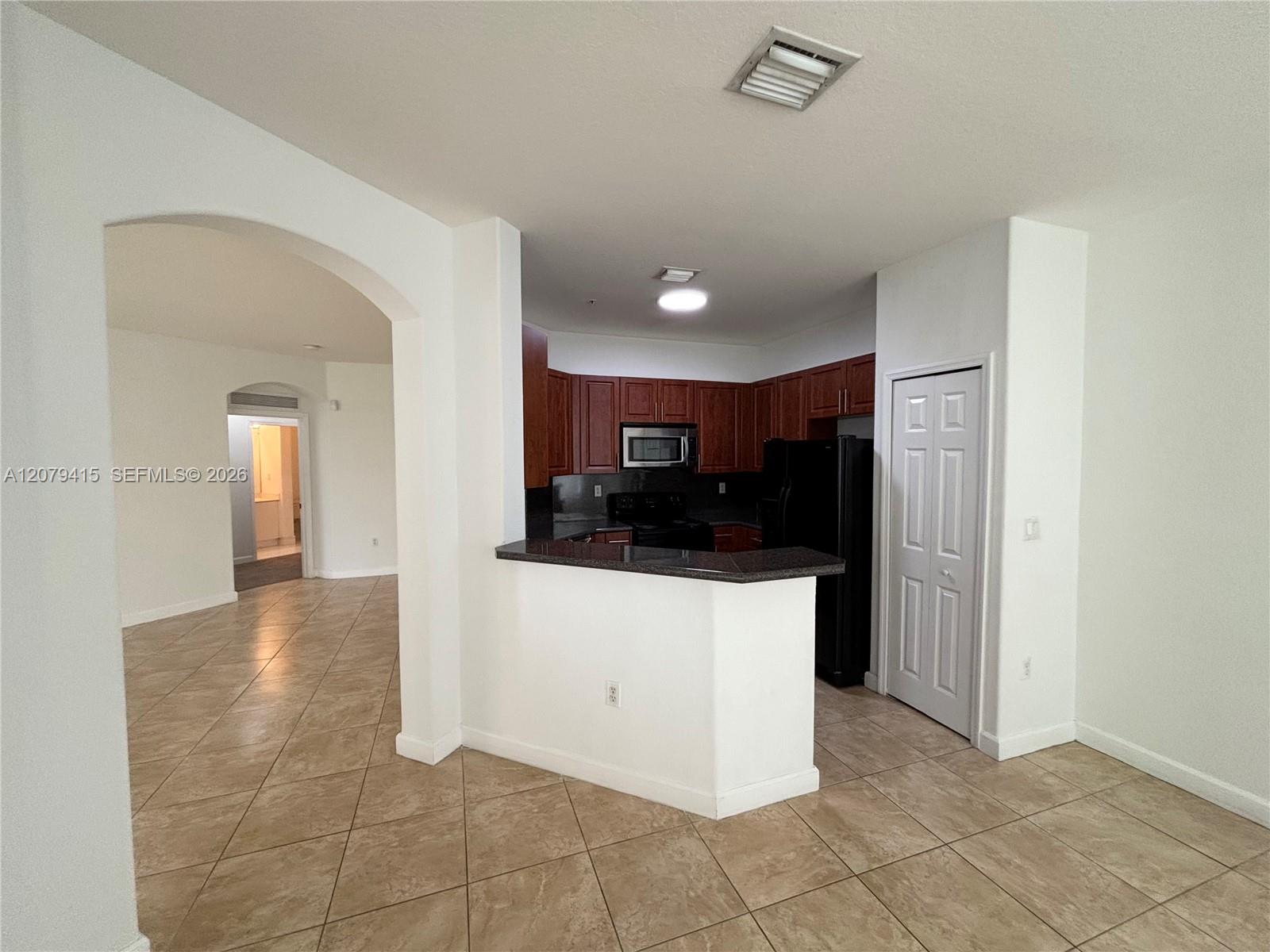 10132 NW 7th St # 102 — Photo 3