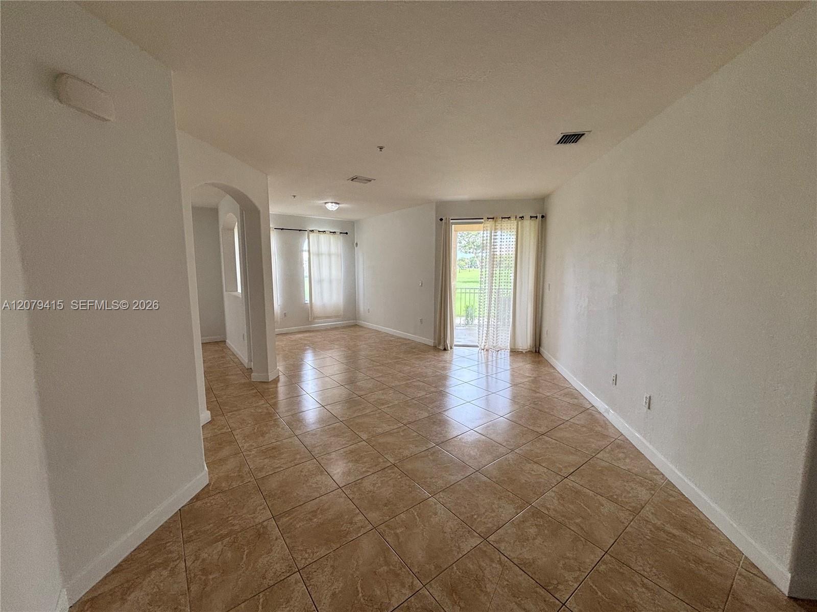 10132 NW 7th St # 102 — Photo 5