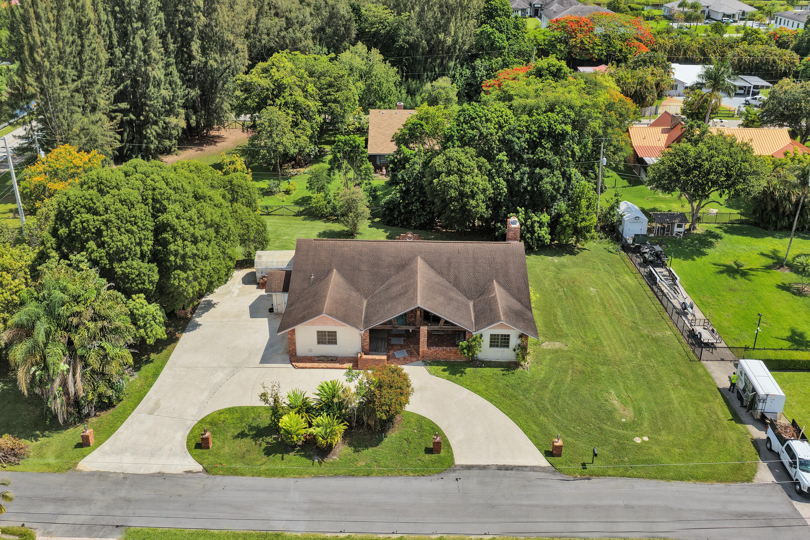 17151 SW 62nd Court — Photo 4