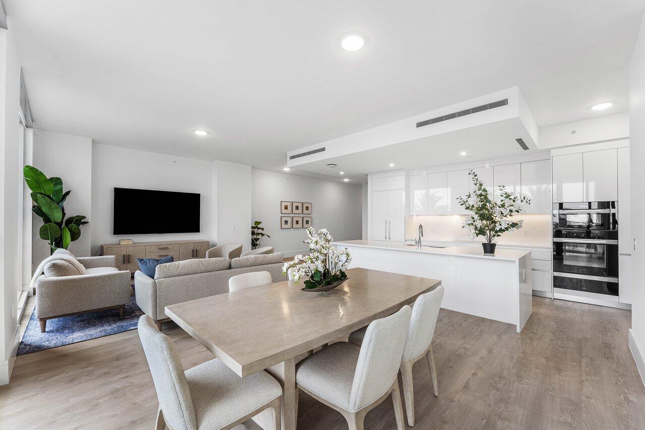 220 LAKE SHORE Drive # 702 — Photo 3