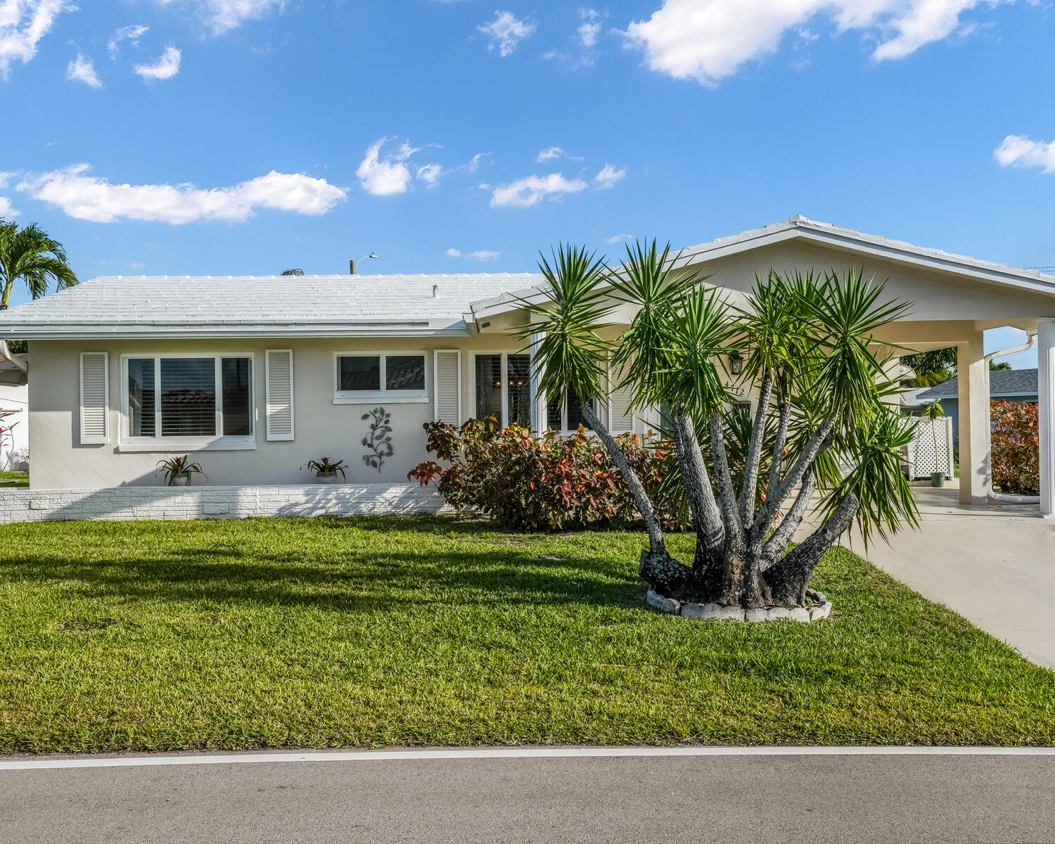 4712 Mainland Drive, Tamarac FL 33319
