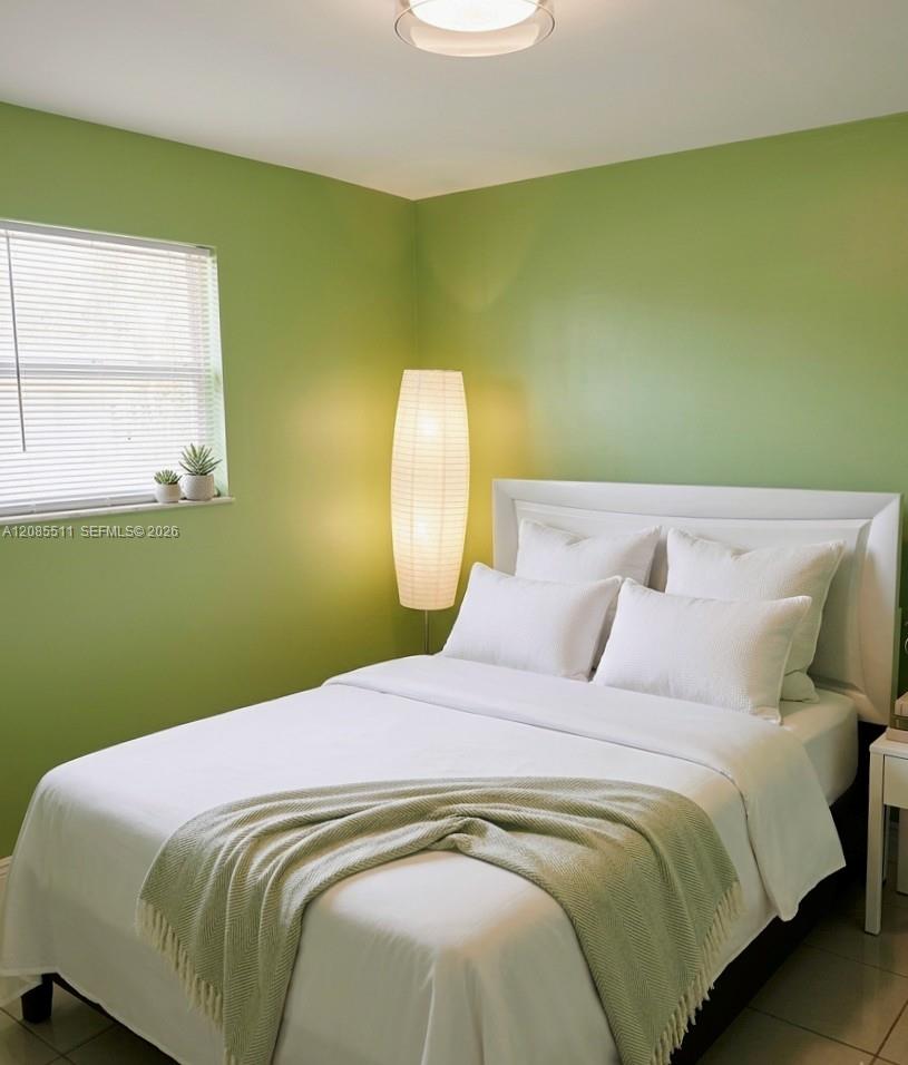 2463 Dewey St # 2 — Photo 5