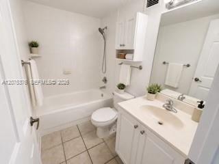2501 S Ocean Dr # 439 — Photo 4