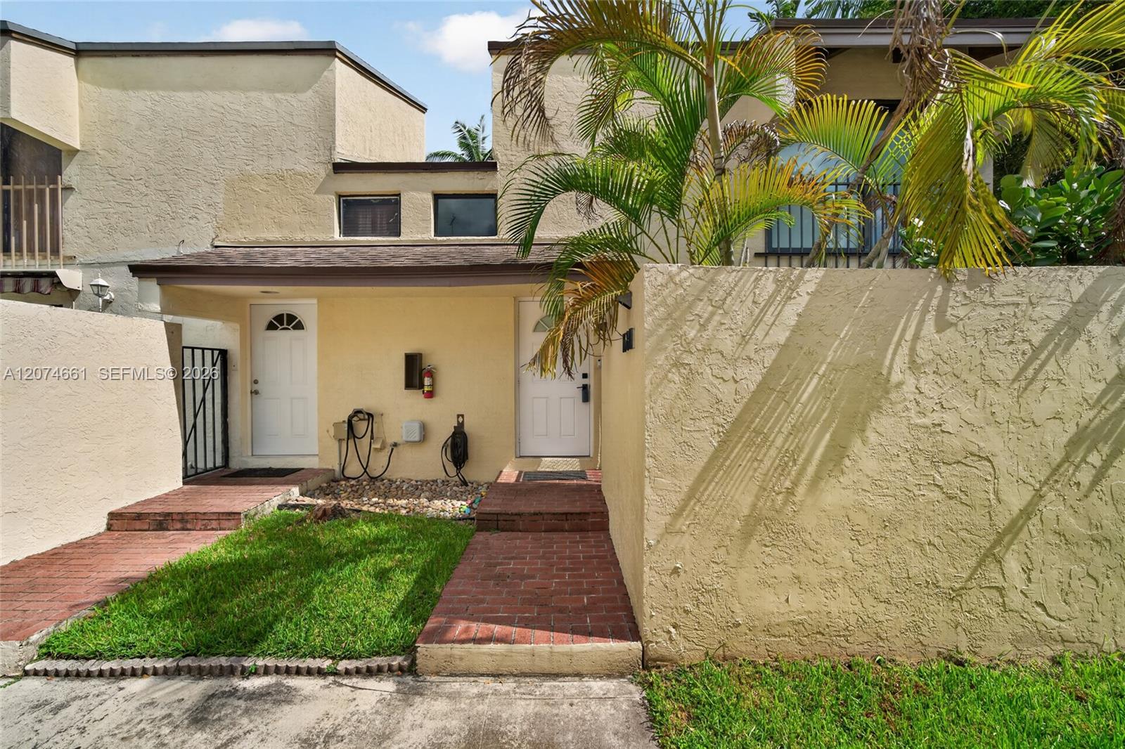 15811 SW 91st Ct # B, Palmetto Bay FL 33157