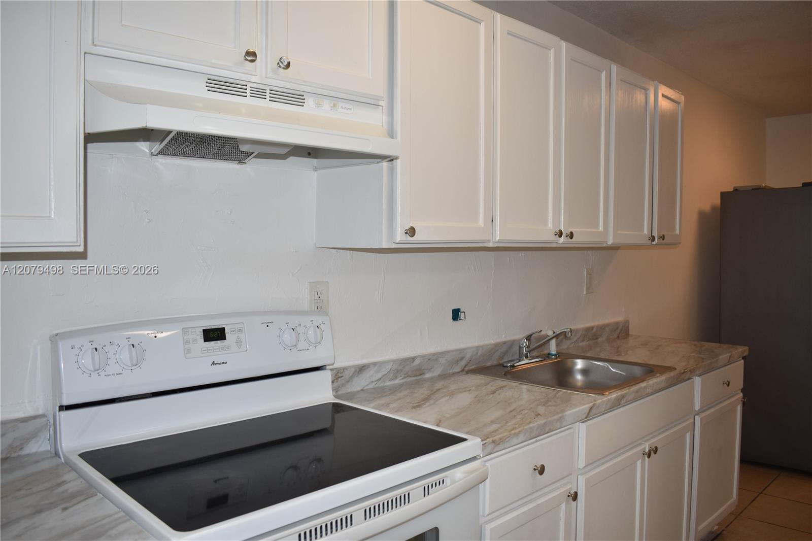 2300 Superior St # 1 — Photo 2