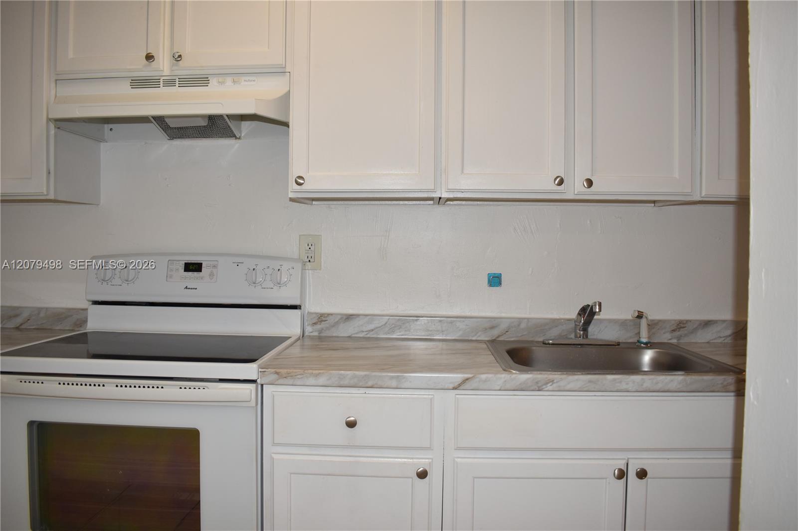 2300 Superior St # 1 — Photo 4