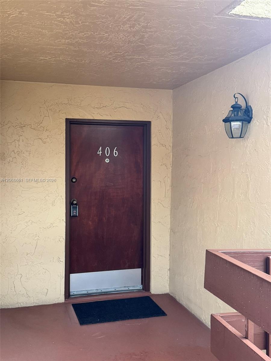 9022 SW 123rd Ct # O406 — Photo 2