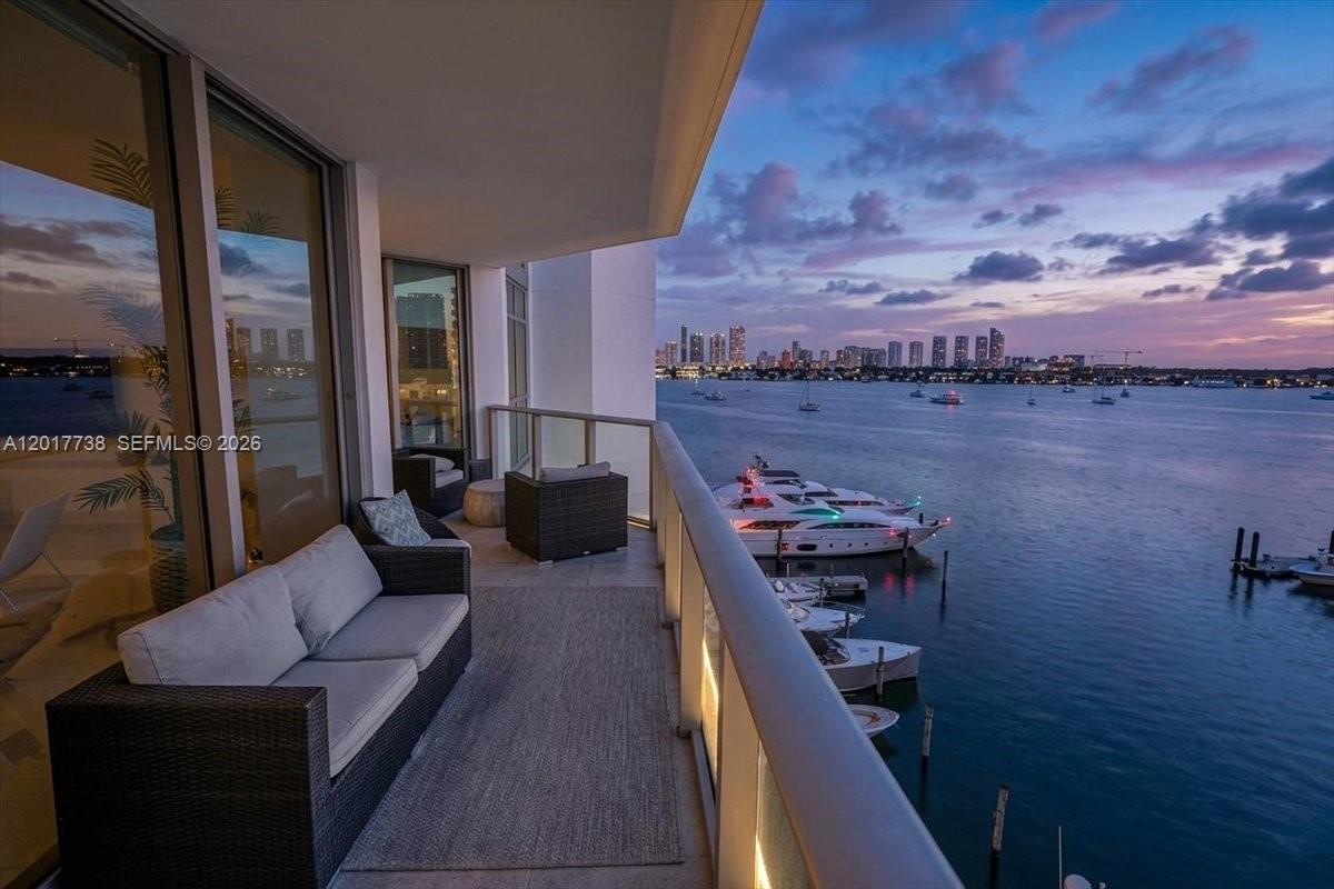 17301 Biscayne Blvd # 605, North Miami Beach FL 33160