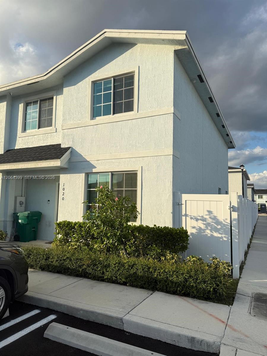 1020 NW 5th Ter, Florida City FL 33034