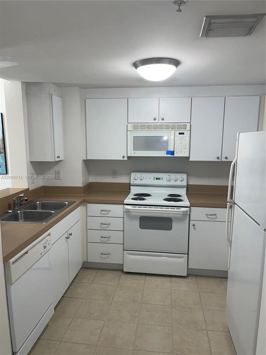 1250 S Miami Ave # 1410 — Photo 5