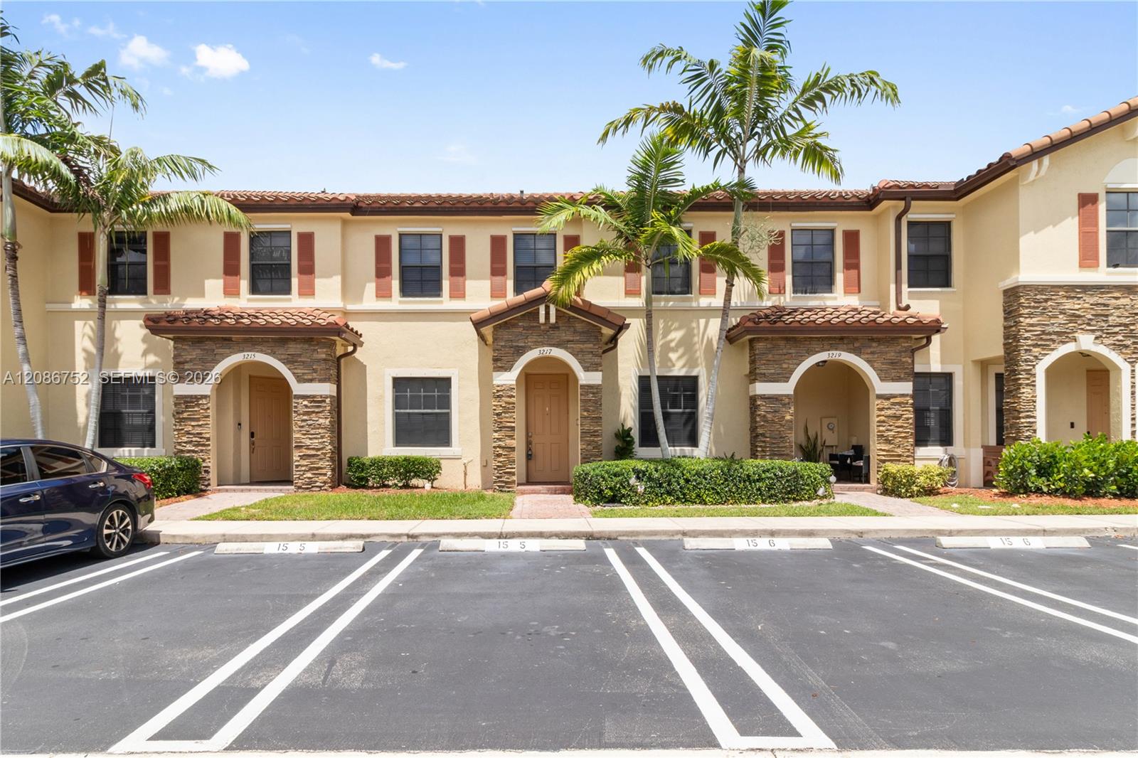 3217 SE 4th St # 3217, Homestead FL 33033