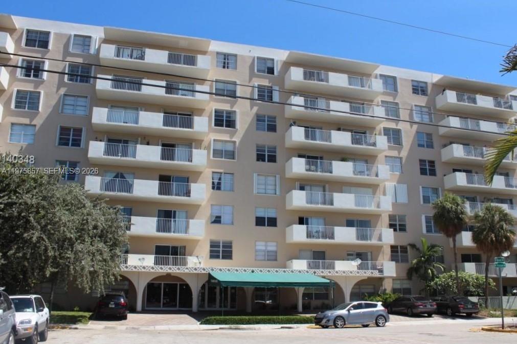 1455 N Treasure DR # 4L, North Bay Village FL 33141