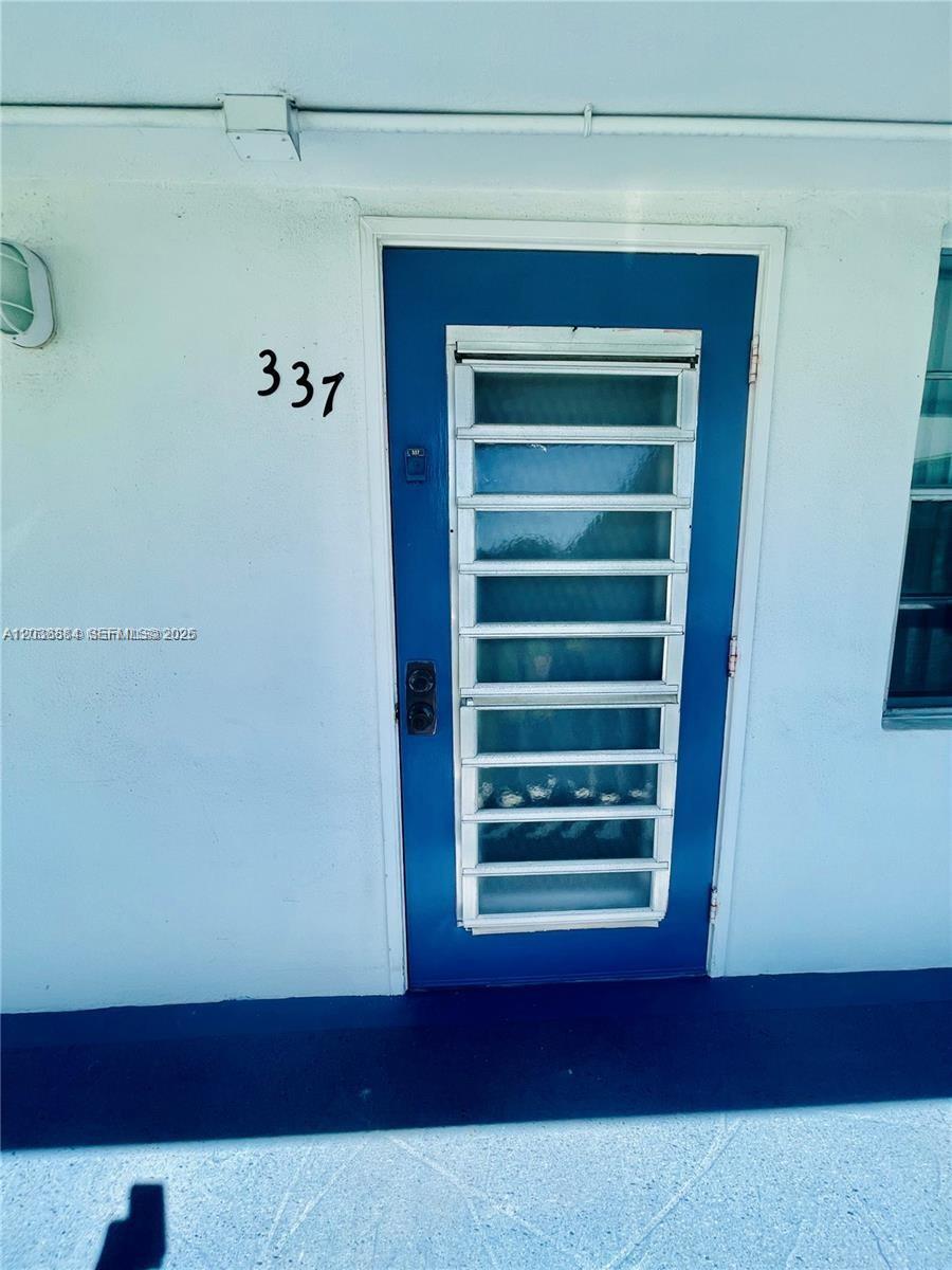 337 Durham J # 337 — Photo 2