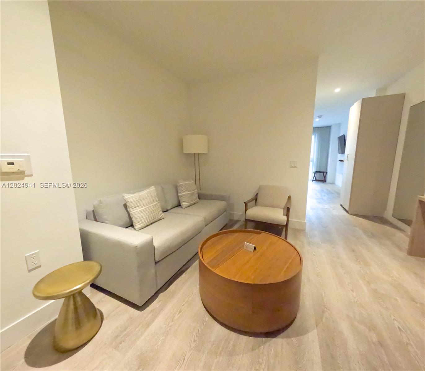 229 SW 9th St # 508, Miami FL 33130