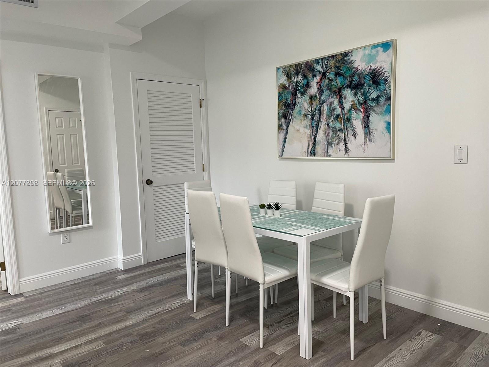 29 Oviedo Ave # 4 — Photo 3
