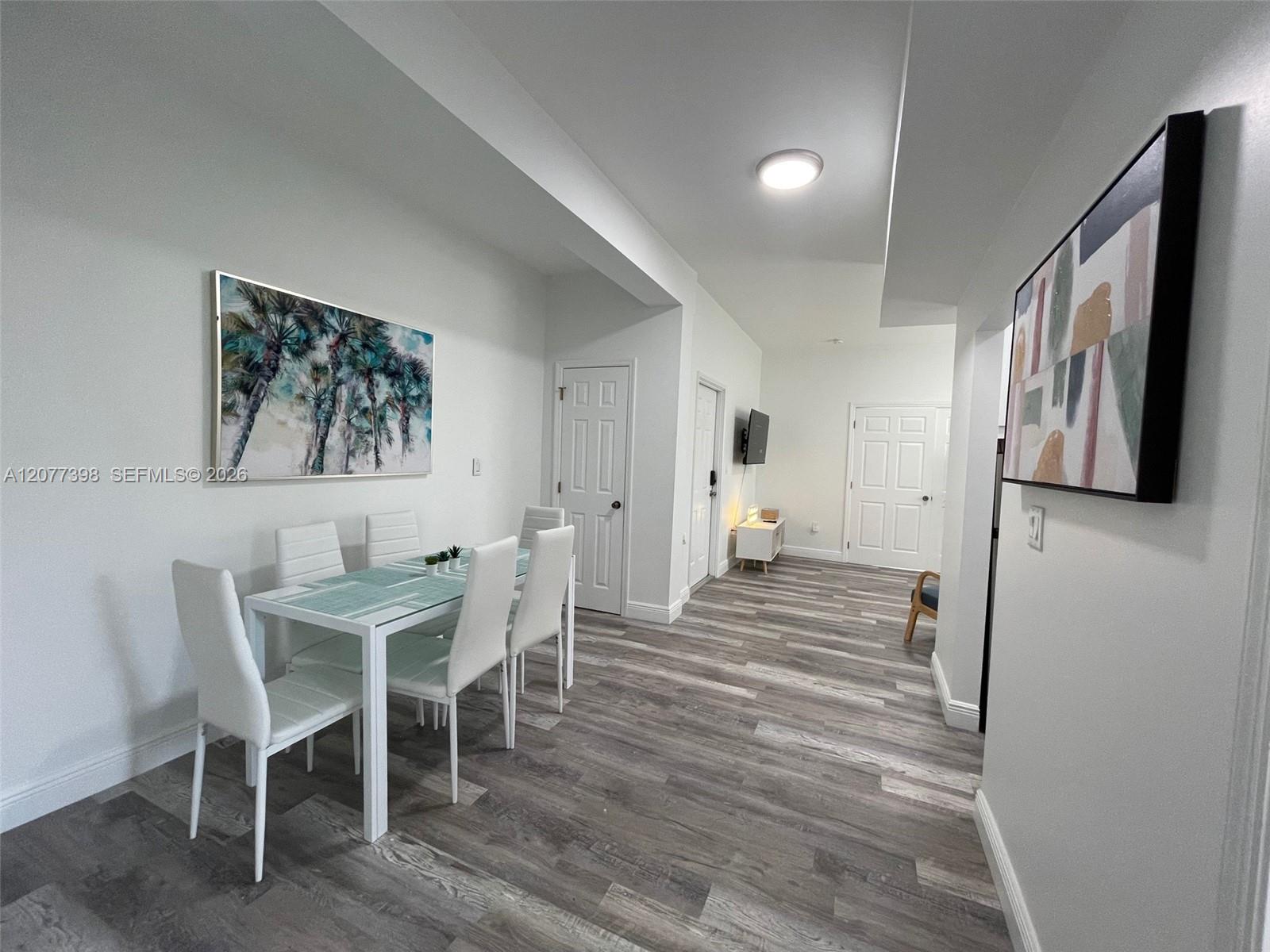 29 Oviedo Ave # 4 — Photo 4