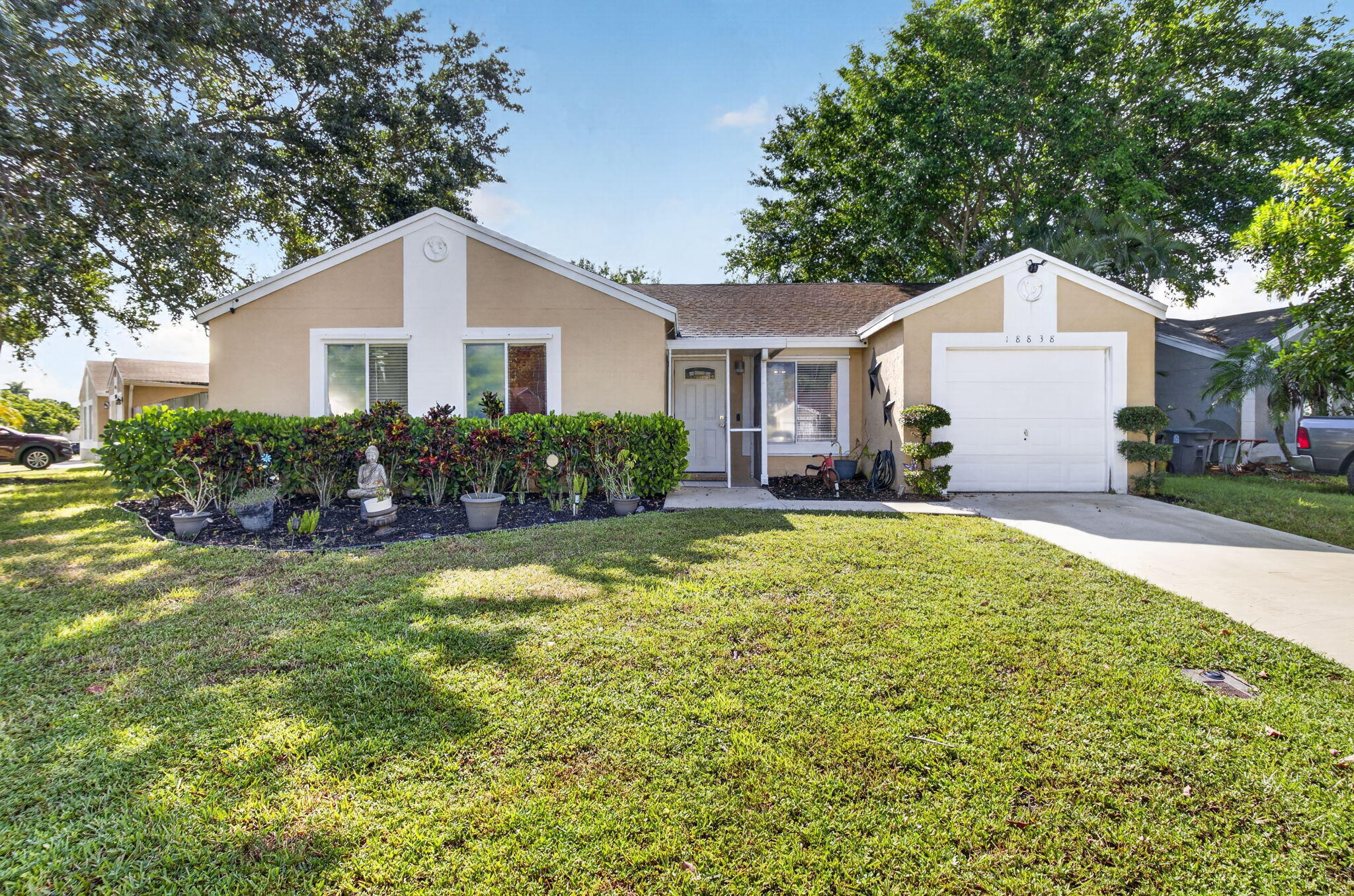18838 Cloud Lake Circle, Boca Raton FL 33496