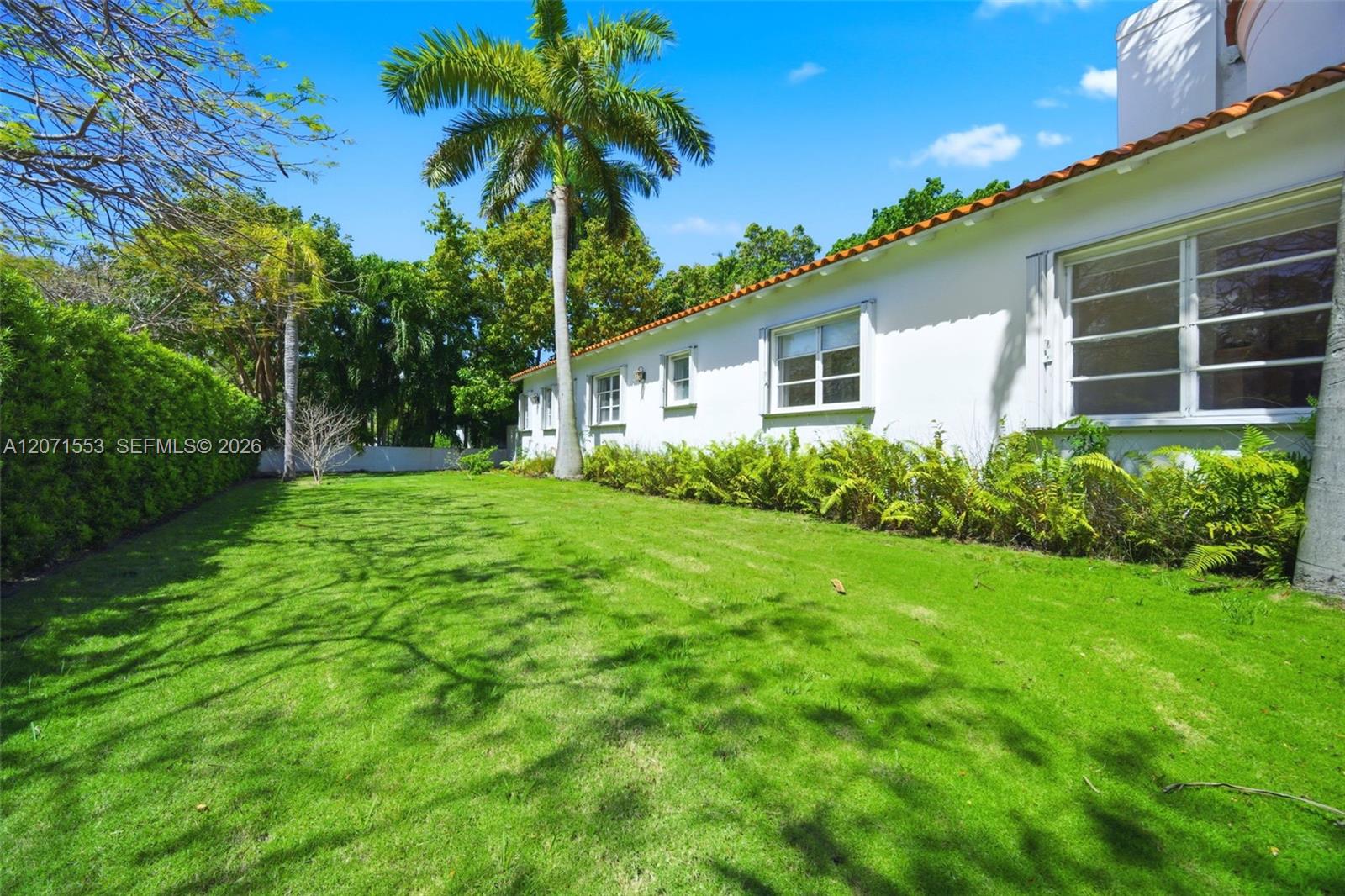 2300 S Miami Ave # 2300 View 3